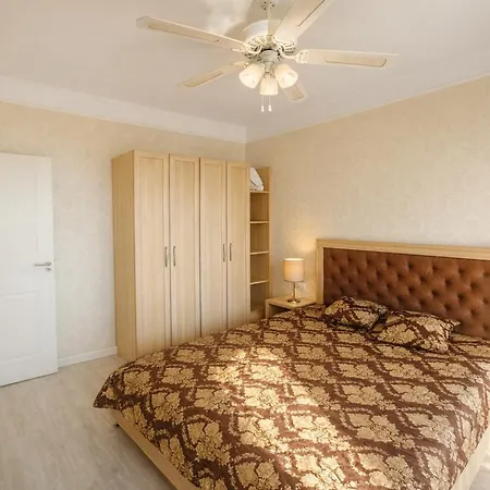 Harmony Grand 11 Private 616