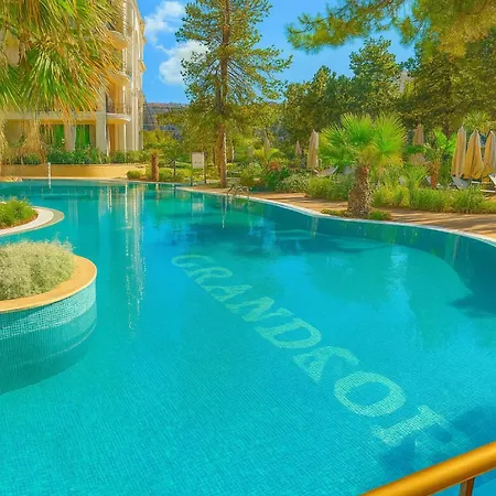 Harmony Grand 11 Private 616