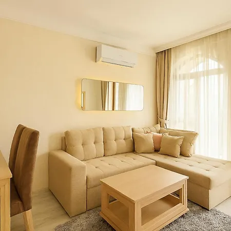 Апартаменты Harmony Grand 11 Private 616 Солнечный берег
