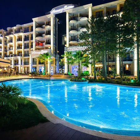 Апартаменты Harmony Grand 11 Private 616 Солнечный берег